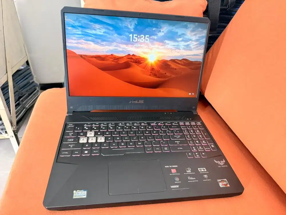 Laptop Gaming Asus TUF FX505D Ryzen 5 VGA RX 560X