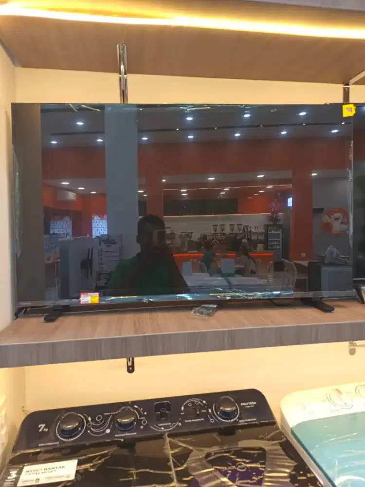 TV POLYTRON 43 INCH PROMO KREDIT BUNGA RINGAN