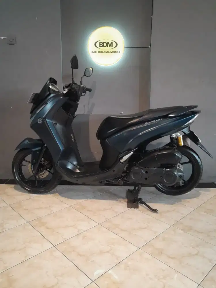 Dp 1.200 Yamaha Lexi 125 cash. Bali dharma motor