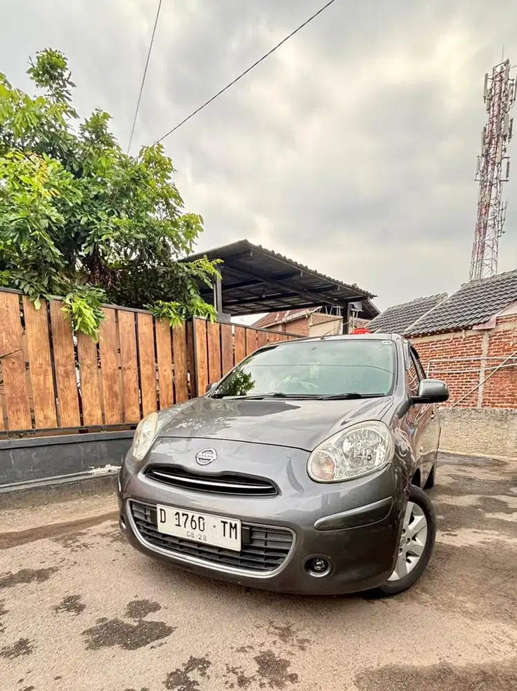 Nissan March XS 1.2 AT 2013 Bensin