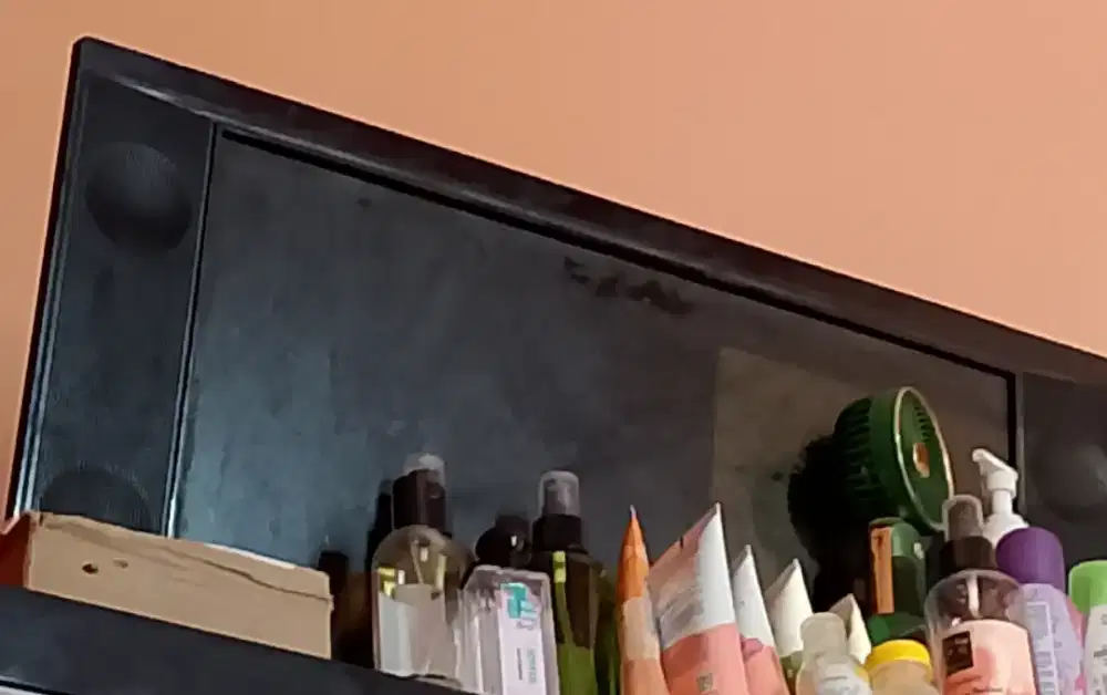 TV ELSIDI MERK LG 24INCH + SET TOP BOX