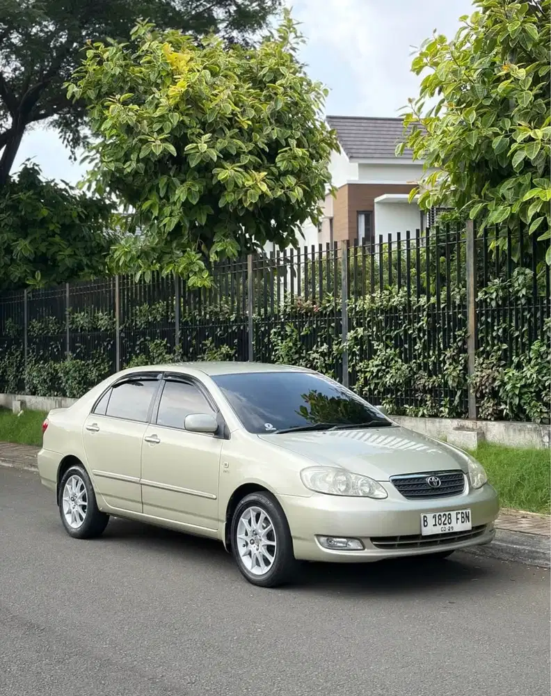 Toyota Corolla Altis 2004 Bensin