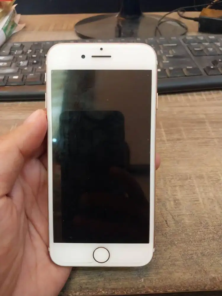 Dijual Iphone 7