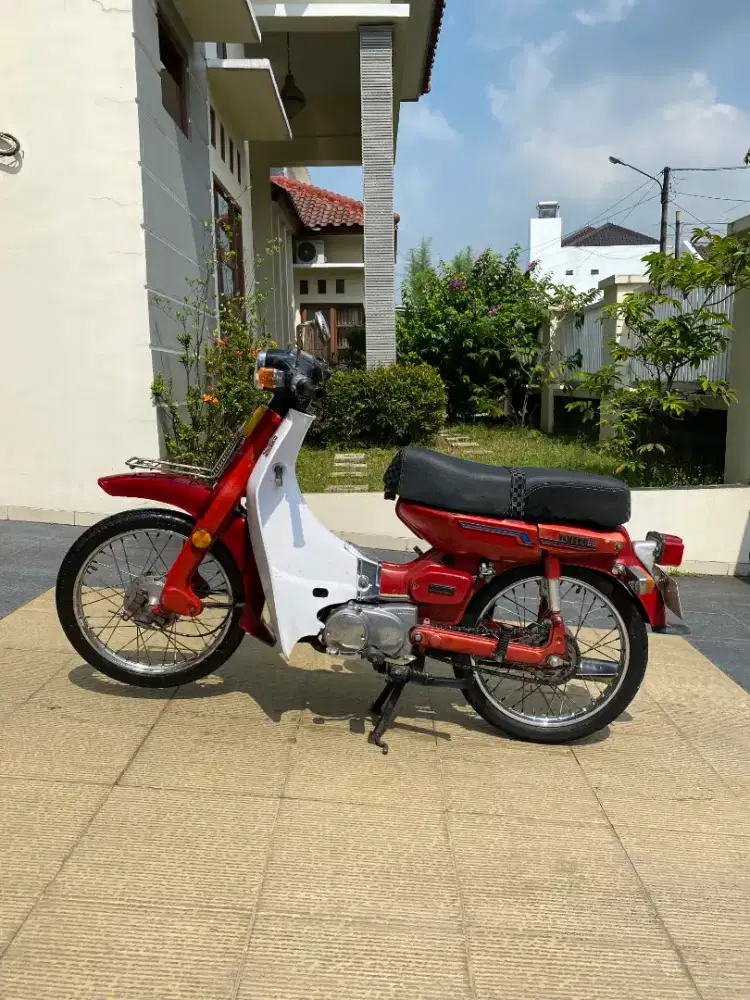 Motor Klasik Yamaha V80 2 Tak