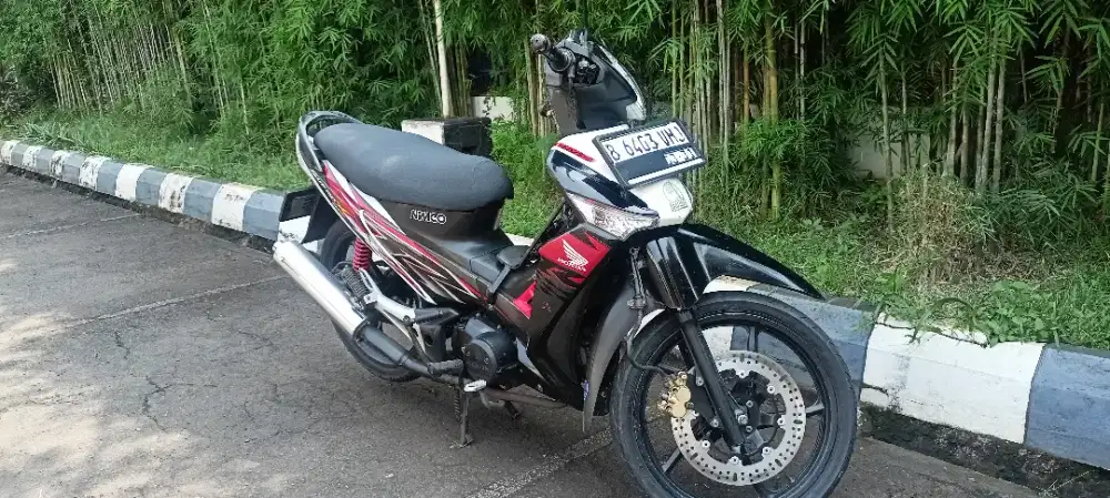 Supra x 125 karbu 2010