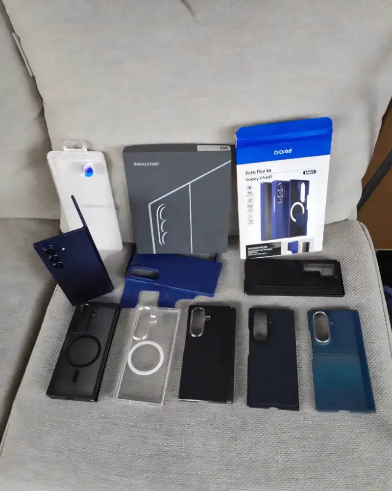 Samsung Z Fold 7, Navy blue Memory 12GB, HD 256, Garansi Resmi Sein