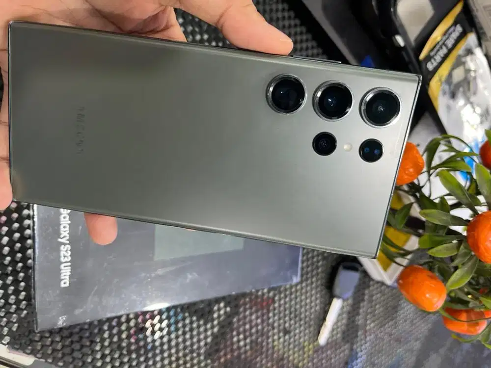 HP SAMSUNG S23 ULTRA RAM 12/ 1TB SEIN MULUS BAWAAN PABRIK KOMPLIT