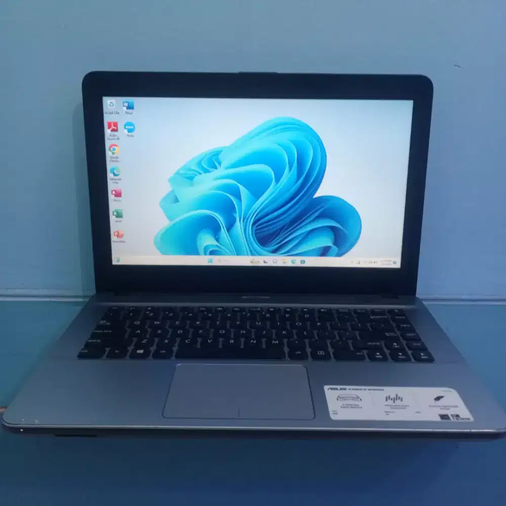 Asus vivobook X441UAR