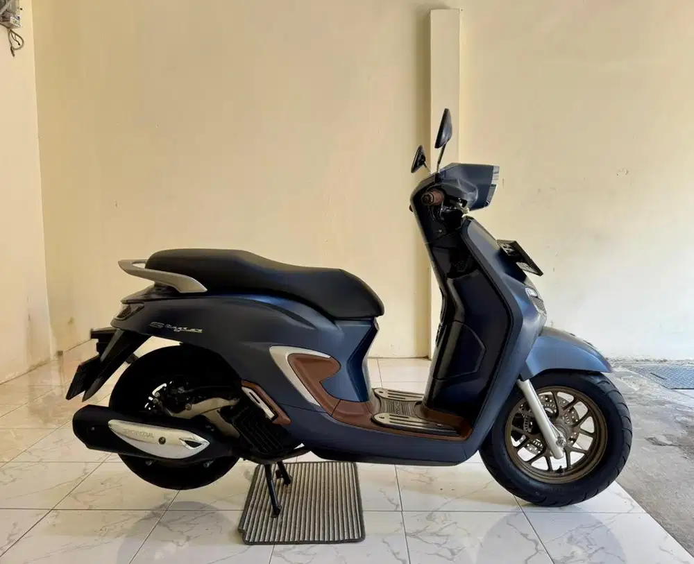 Honda Stylo 160 ABS ISS (Tipe Tertinggi) MULUSSS Pajak Hidup Panjang