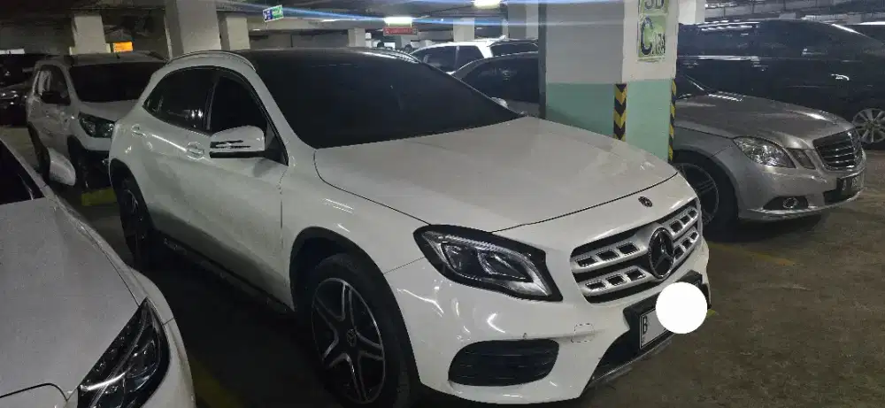 Mercedes GLA 200