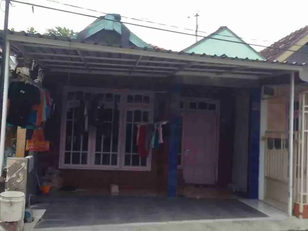 DI JUAL RUMAH
KEL. : KEPATIHAN 
KEC. : MENGANTI
KAB  : GRESIK