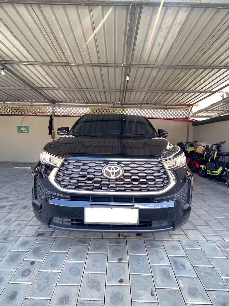 TOYOTA Kijang Innova Zenix 2023