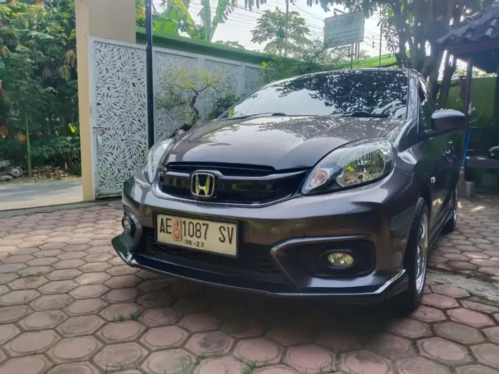 Honda brio satya 2017 MT