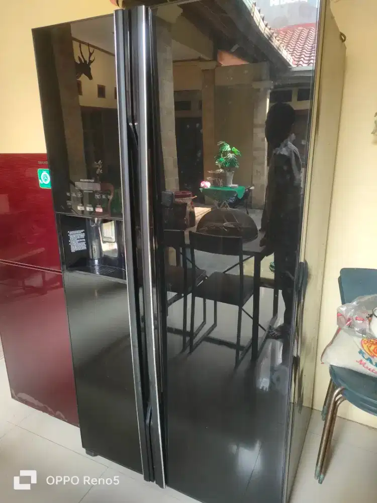 Kulkas bekas Hitachi 2 pintu