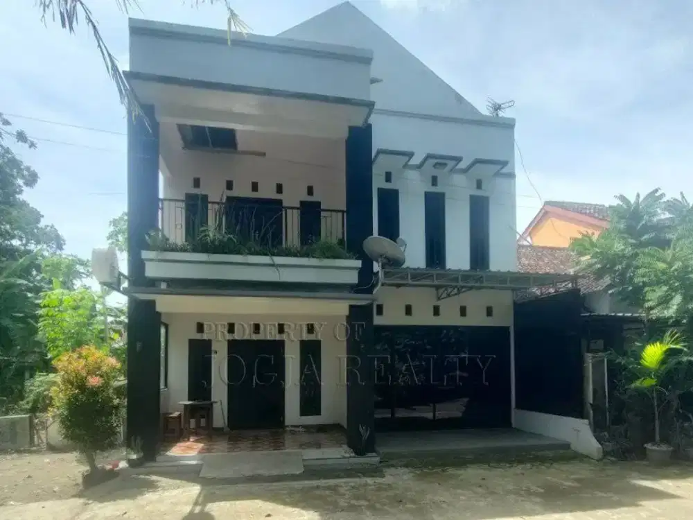 Rumah dekat Stadion Agung Jalan Imogiri Barat Timbulharjo Sewon Bantul