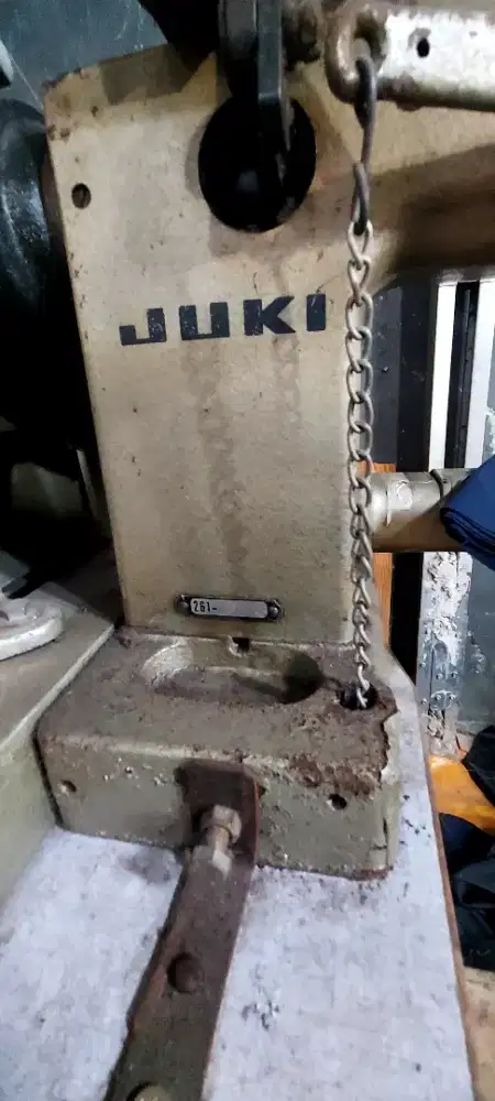 Mesin makeup juki /jahit industri