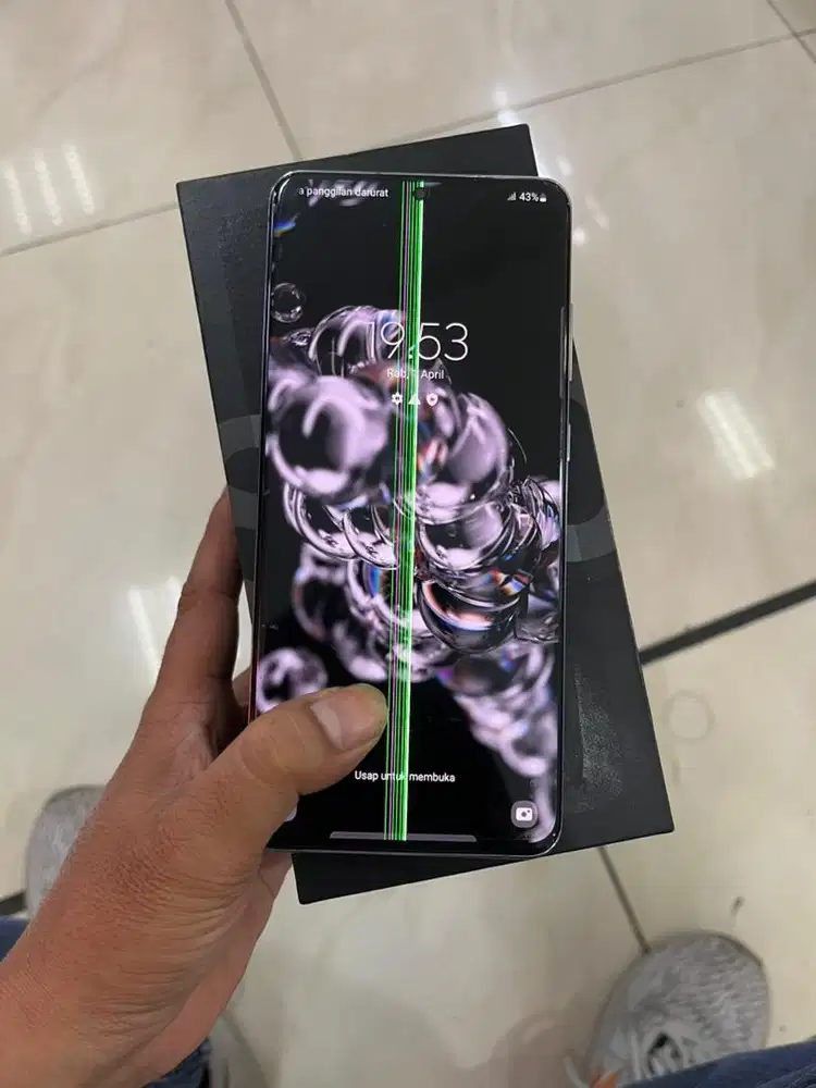 Samsung galaxy S20 ultra ram 12/128