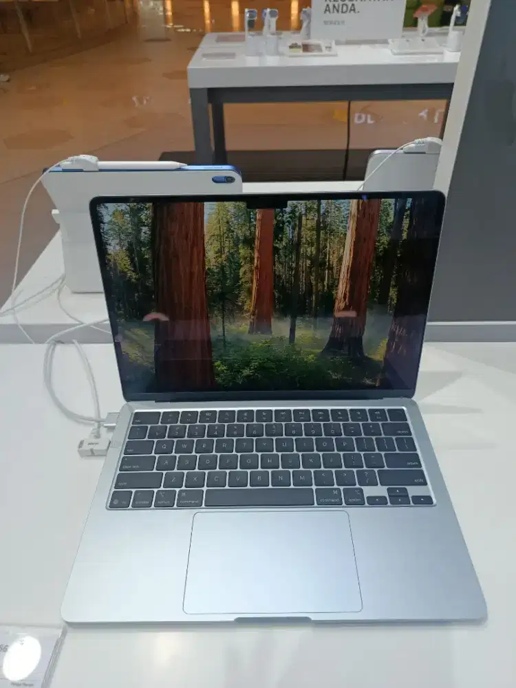 Macbook Air 13 M4 Bisa cicilan tanpa cc
