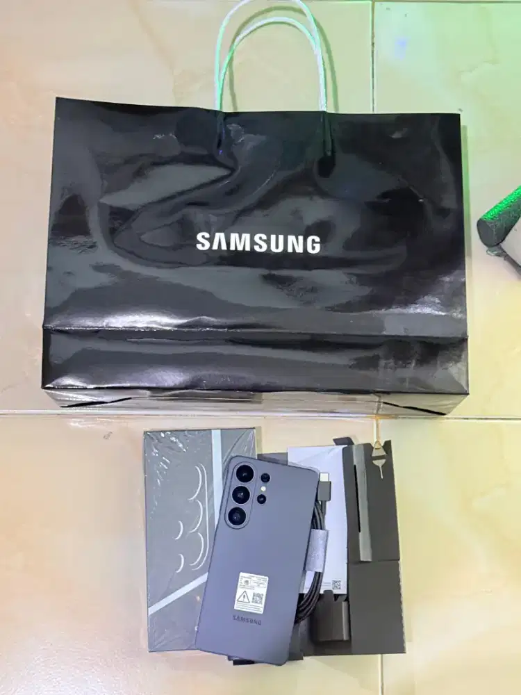 Samsung S26ultra 512 Likenew