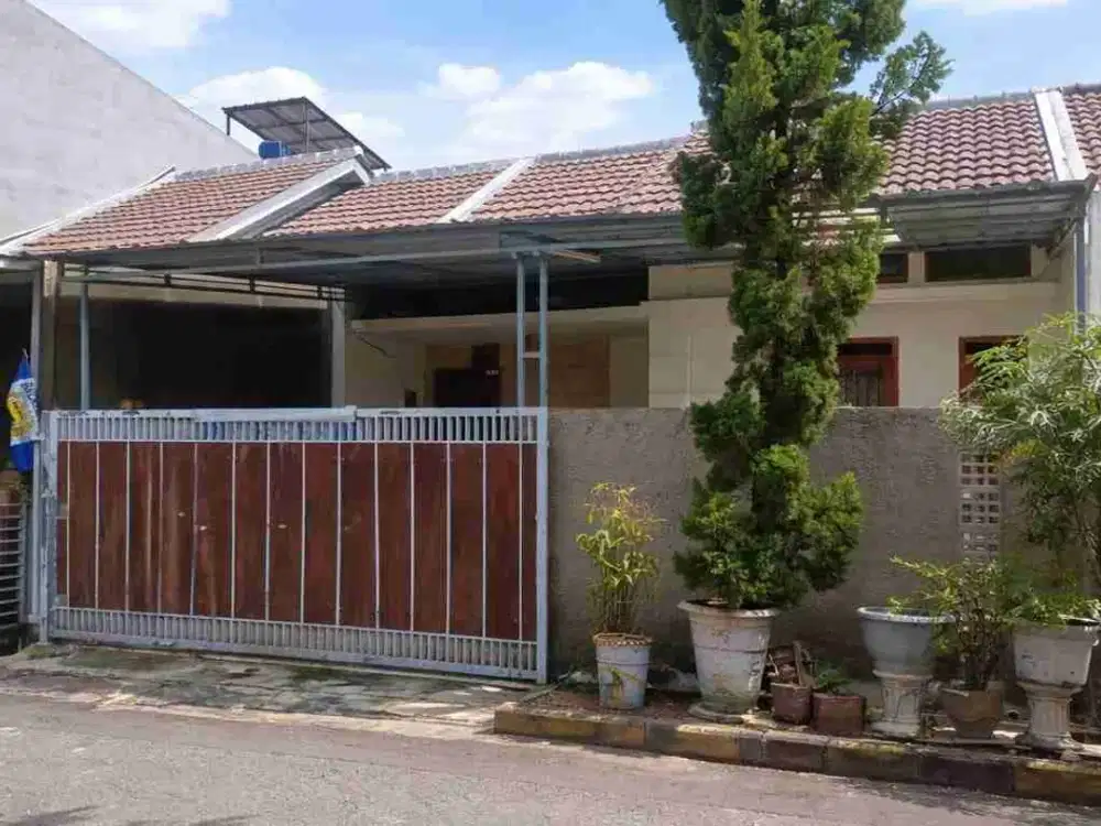 dijual cepat Rumah siap huni di cluster vaforit di bumi Adipura