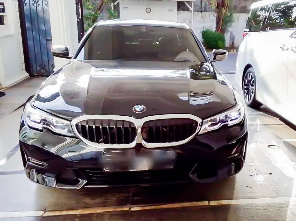 Dijual BMW 320i Sport/M Sport 2022