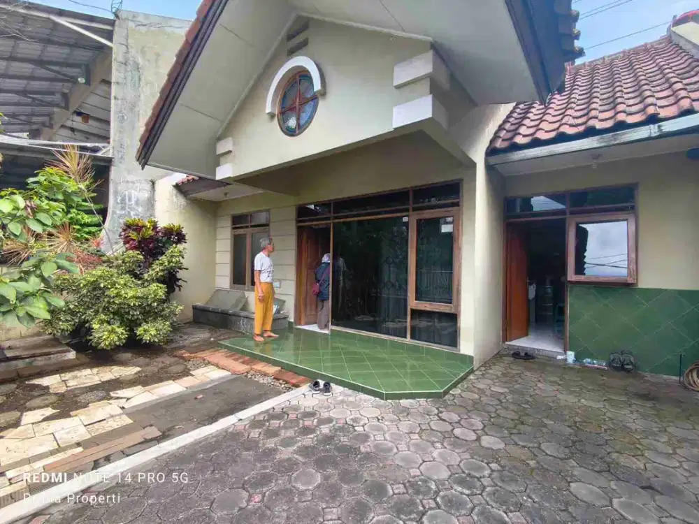 Di jual Rumah murah jarang ada di komplek Batununggal
