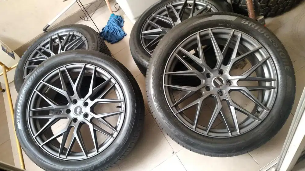 Velg dan ban untuk palisade atau crv