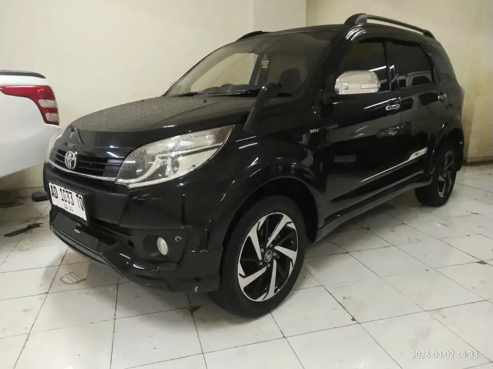 Rush s TRD sportivo 2015 metic pajak baru