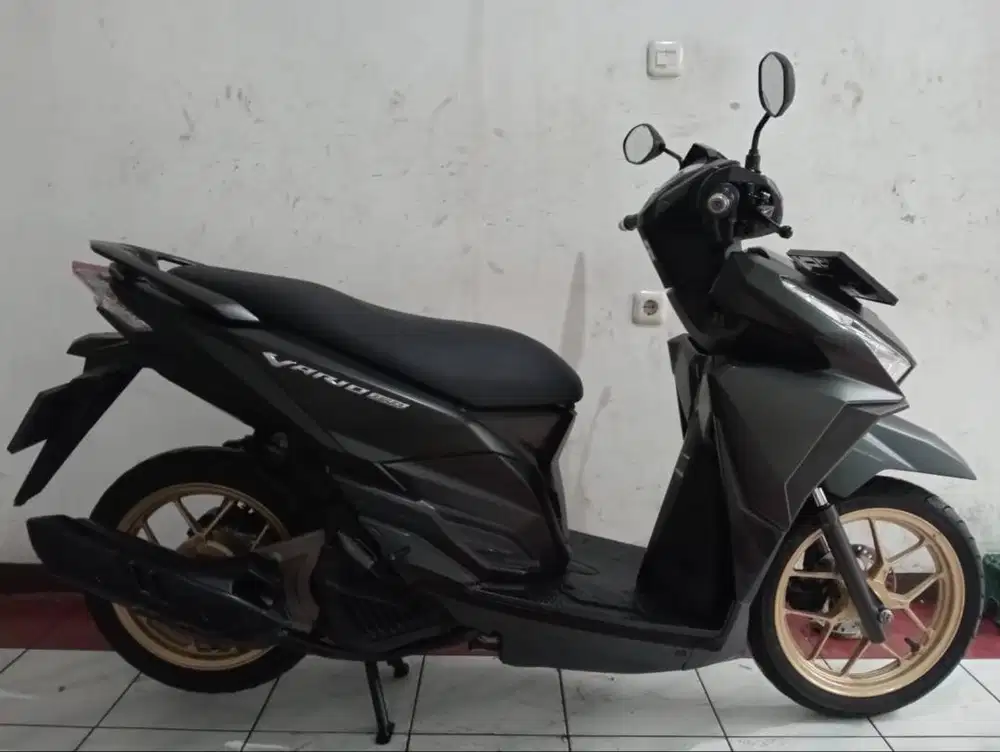JUAL CEPAT.. Honda Vario 150 TAHUN 2018,Super Mulusss... FULL ORI...