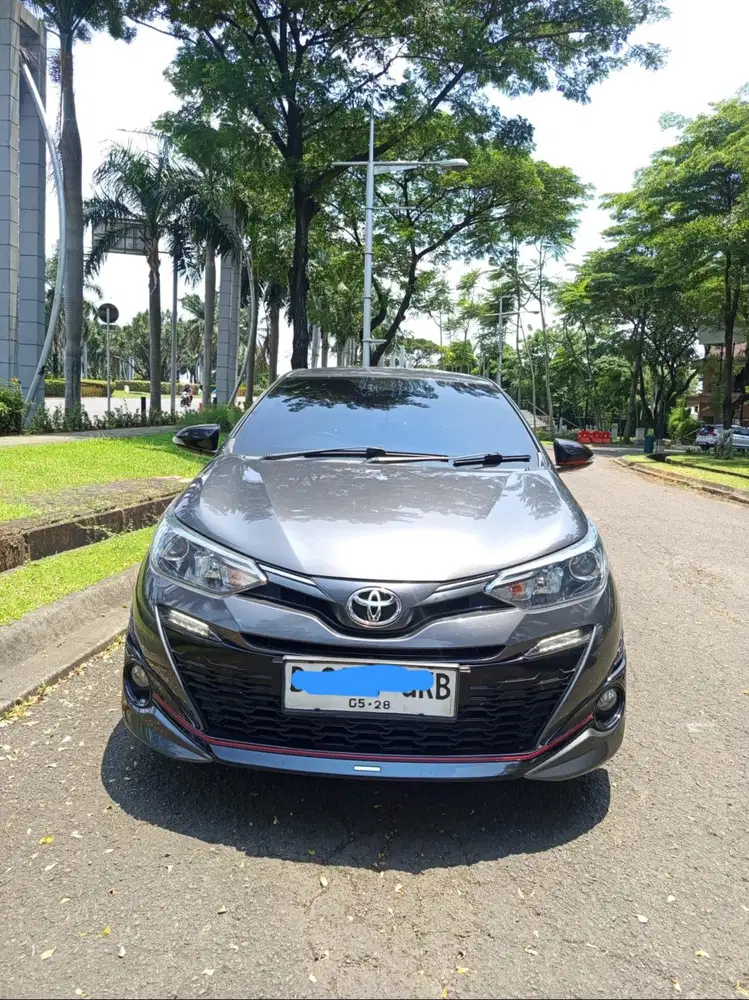 TOYOTA YARIS STRD AT 2018 ABU ABU