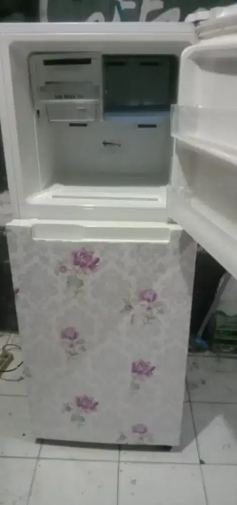 Jual bu kulkas 2 pintu merk SAMSUNG INVERTER