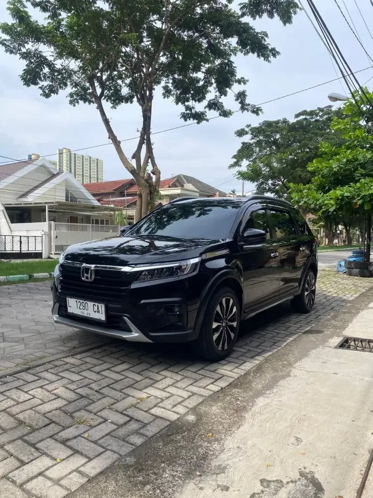 Honda BRV Prestige CVT 2022 pmk 2023