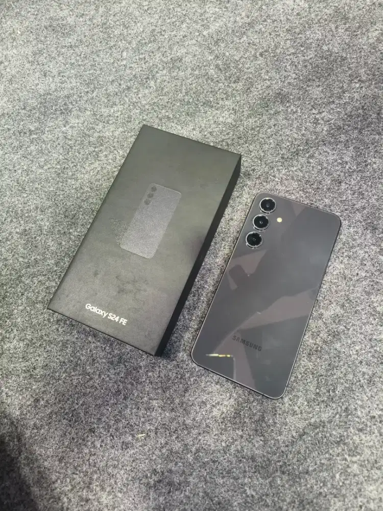Samsung S24 FE 8/512gb