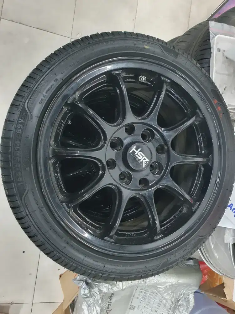 Ban & velg wuling airev long range 2022 dan 2023