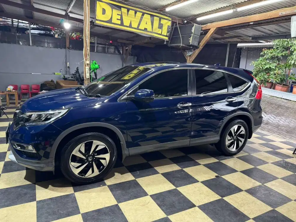 CRV Prestige Fender 2.4 Warna Langka 2017