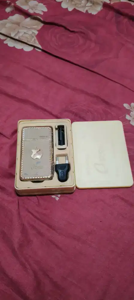 Alat cukur kumis cas