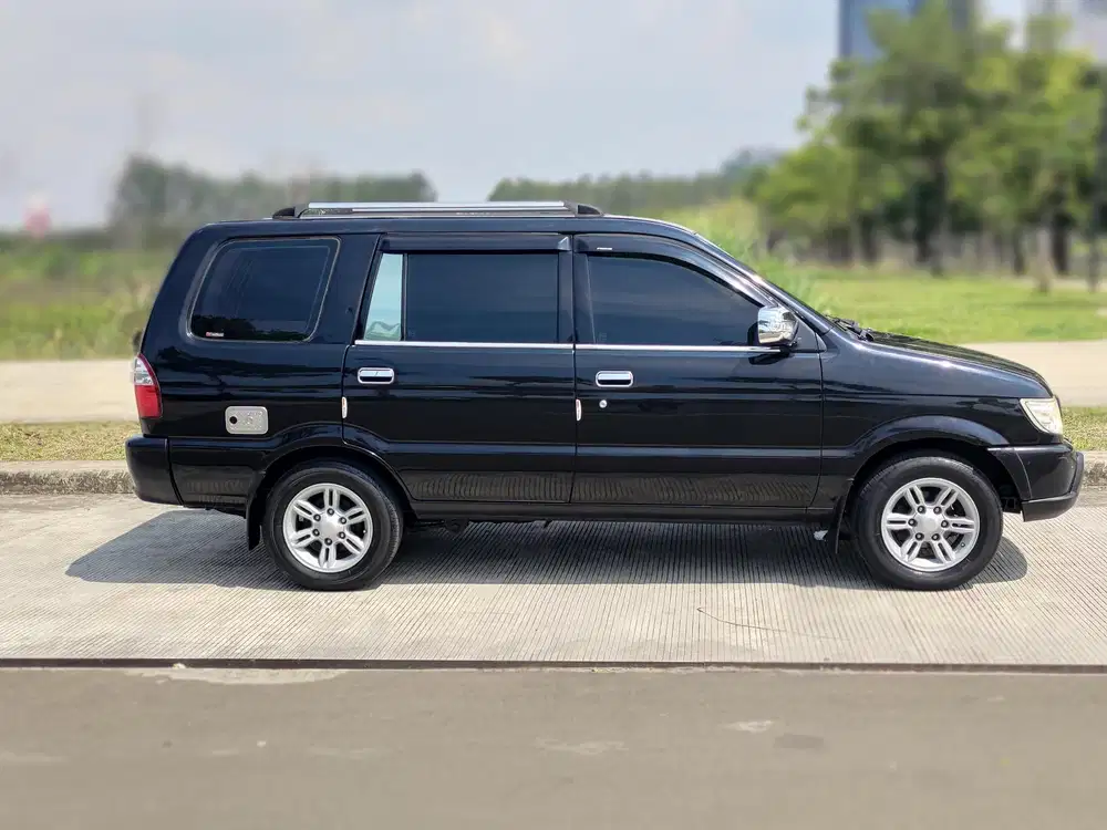 Isuzu Panther 2011 Diesel