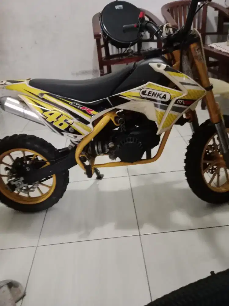 Di jual motor trail bekas