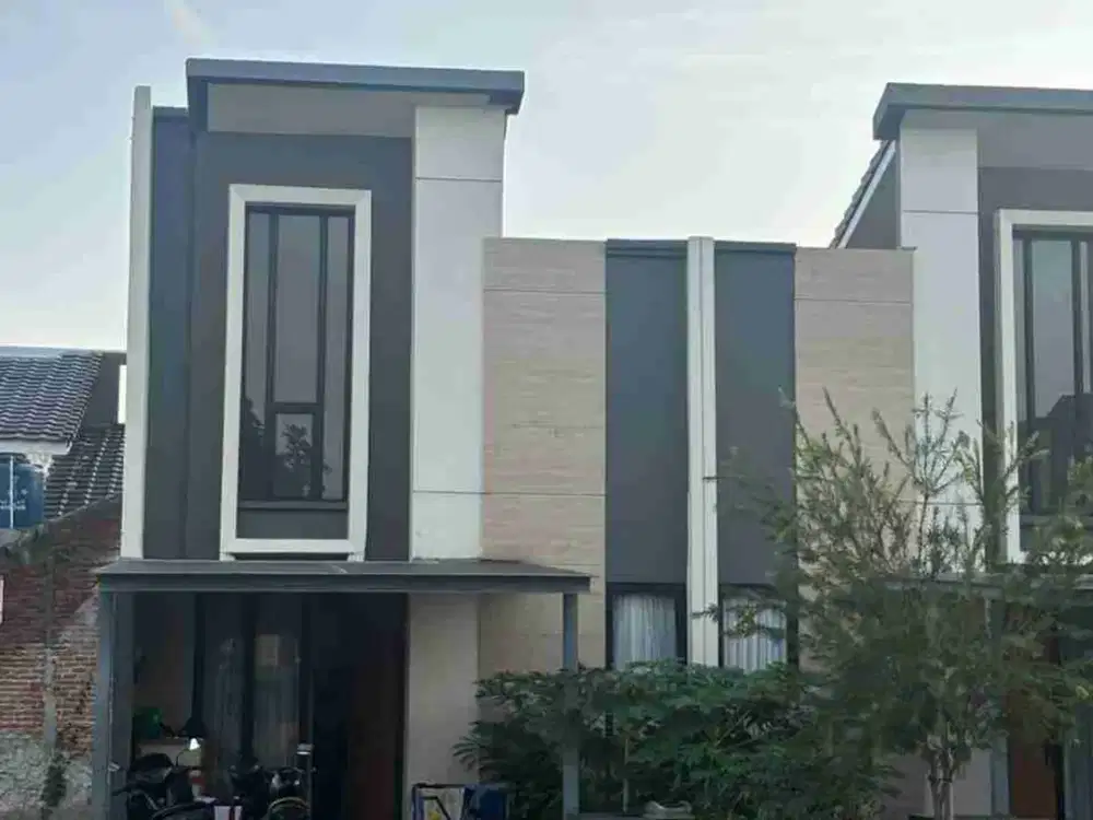 Rumah Cantik Dijual dalam Cluster View Taman di Grand Duta City, Bekasi.