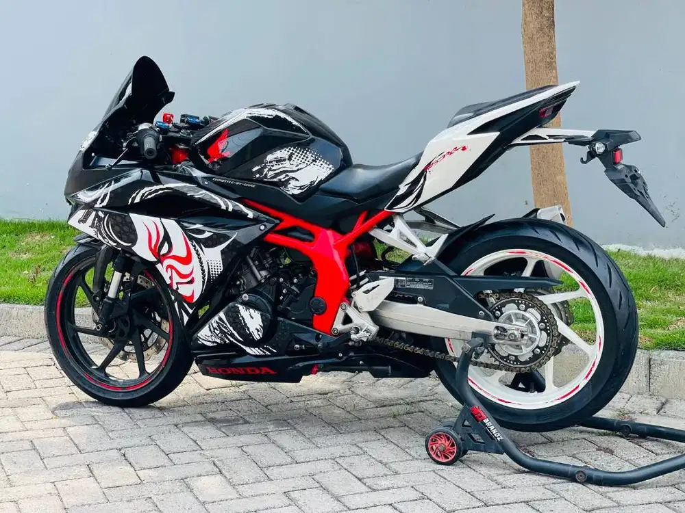 Honda CBR 250 Kabuki