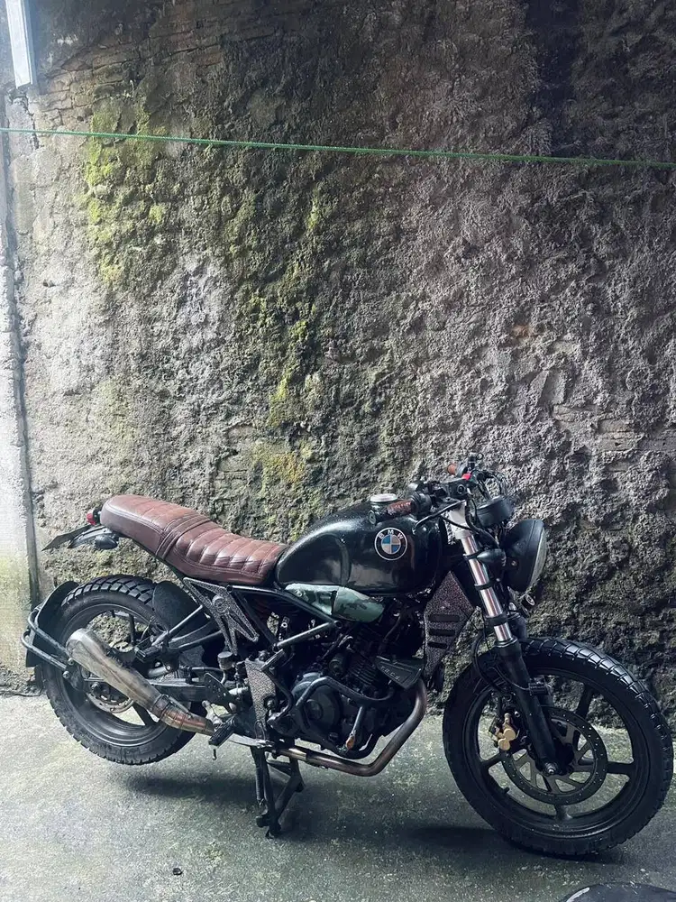 Sepeda Motor Custom