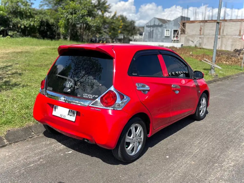 BRIO E MATIC 2017 PLAT BARU