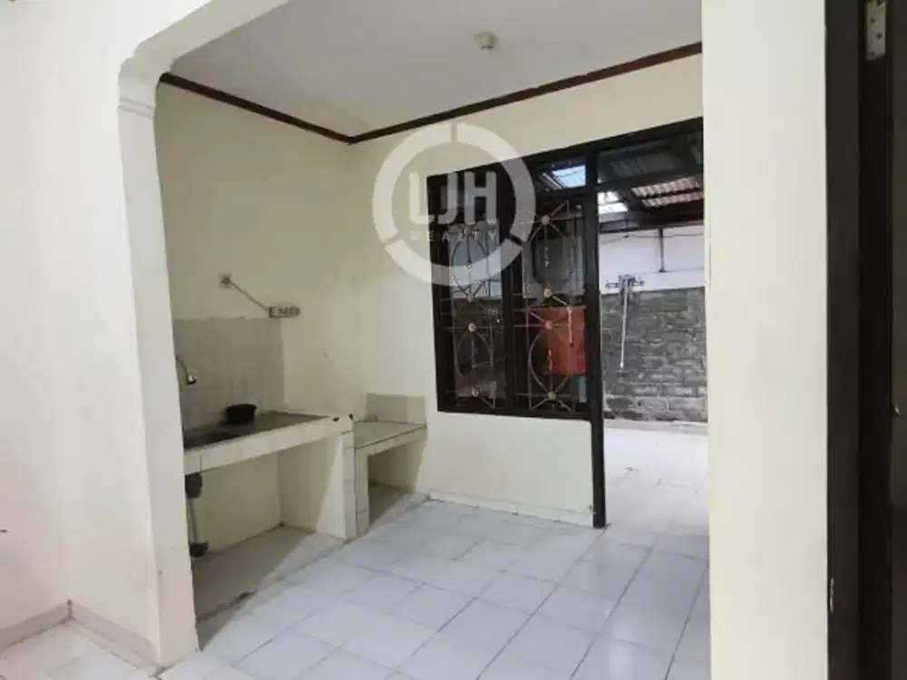 Rumah Disewakan di Metland Menteng, Cluster Tjikini, Cakung, Jakarta Timur