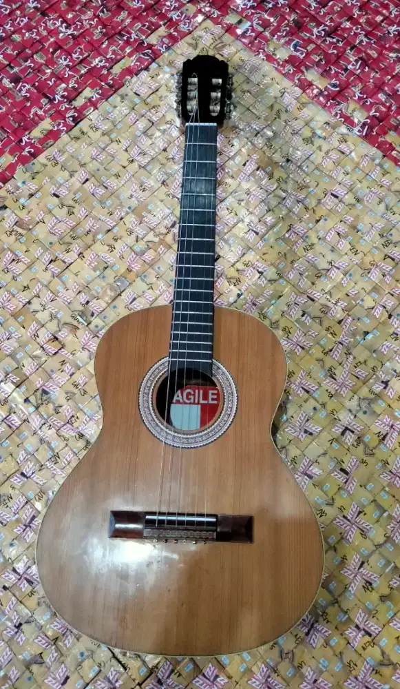 Gitar ukuran 3/4 mulus