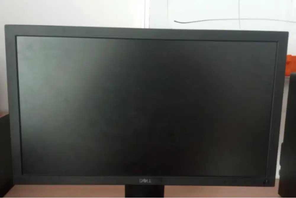 Monitor Dell xxx kondisi like new