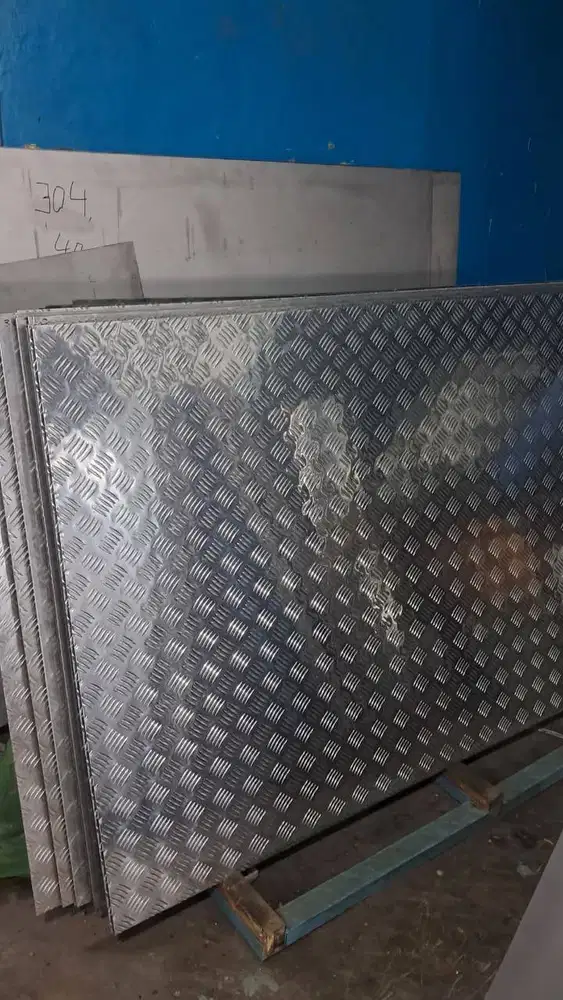 Plat Aluminium Bordes tebal 1,2 mm ukuran 100 x 200 cm