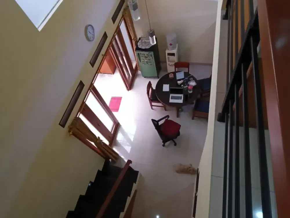 DIJUAL CEPAT RUMAH 2 LANTAI DI TAMAN HOLIS INDAH 2 BANDUNG M