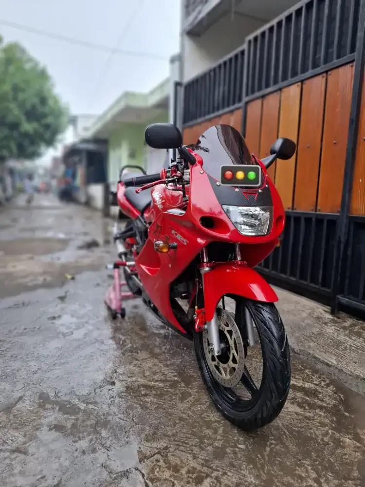 Kawasaki Ninja RR Old 2011 Merah