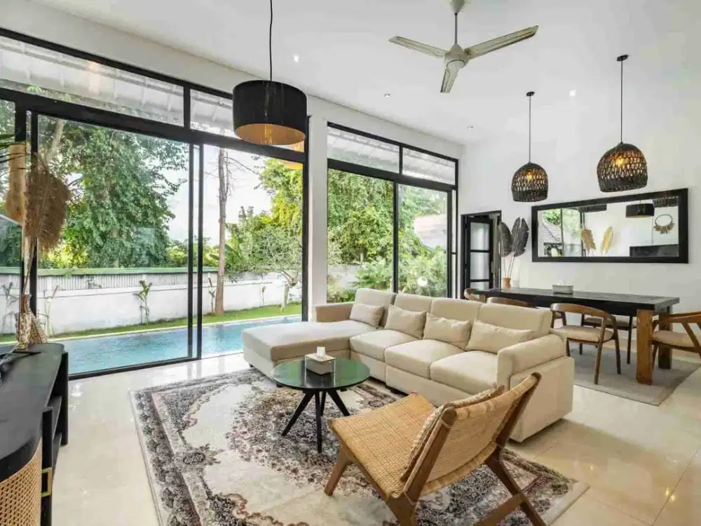 3 BEDROOMS VILLA NEAR REVOLVER UMALAS FOR RENT