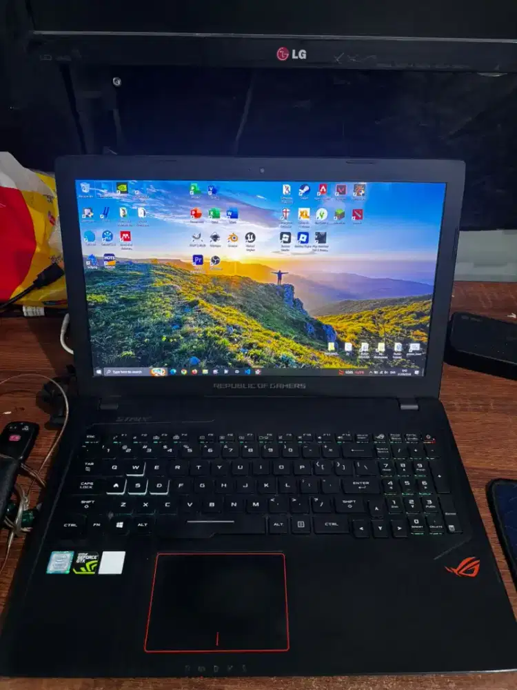 Asus ROG Strix GL553VE RAM 16GB SSD 256GB HDD 1TB